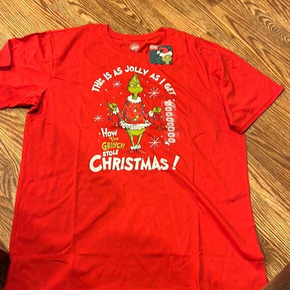 NWT The Grinch t shirt - Picture 1 of 2
